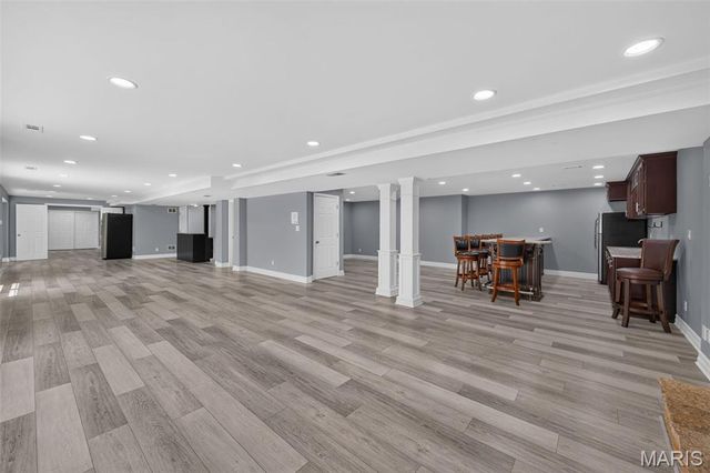 6320 Christopher Winds Court, Oakville, MO 63129