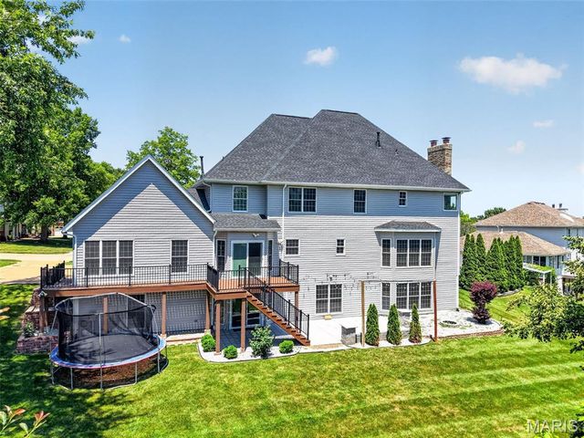 6320 Christopher Winds Court, Oakville, MO 63129