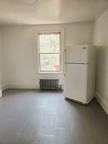 111 Chandler Street 4, Boston, MA 02116