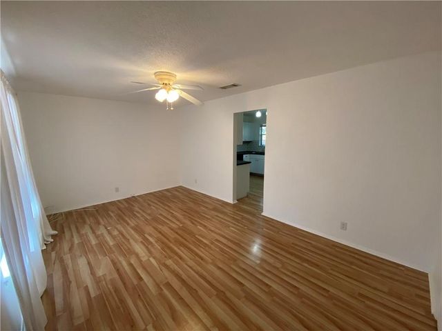 8311 Hathaway DR B, Austin, TX 78757