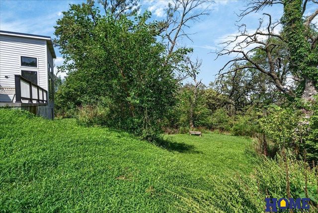 8440 Raven Drive, Louisville, NE 68037
