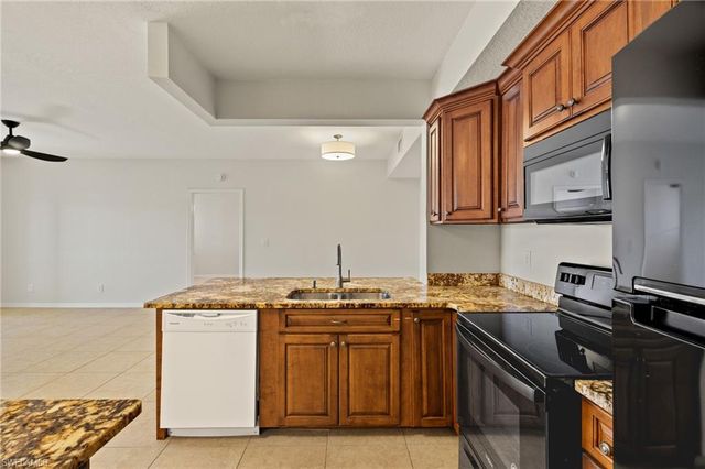 6401 Aragon WAY 204, Fort Myers, FL 33966