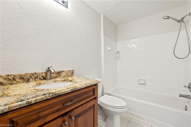 6401 Aragon WAY 204, Fort Myers, FL 33966