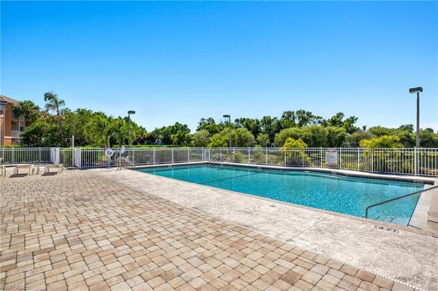 6401 Aragon WAY 204, Fort Myers, FL 33966