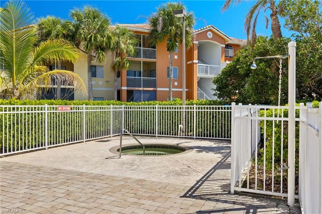 6401 Aragon WAY 204, Fort Myers, FL 33966