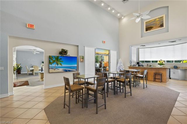 6401 Aragon WAY 204, Fort Myers, FL 33966