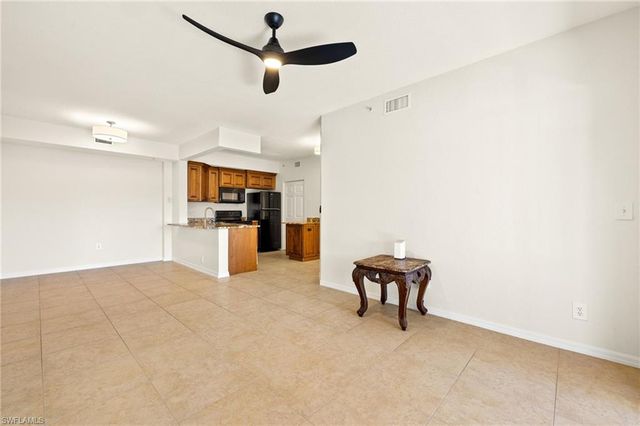 6401 Aragon WAY 204, Fort Myers, FL 33966