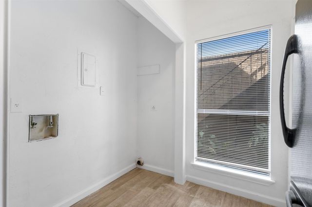 8253 Sands Point Drive 165, Houston, TX 77036