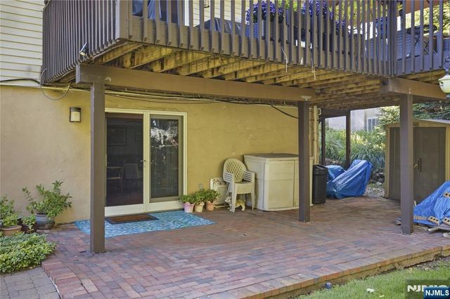 18 Metro Vista Drive, Hawthorne, NJ 07506