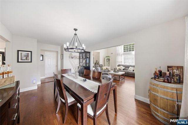 18 Metro Vista Drive, Hawthorne, NJ 07506