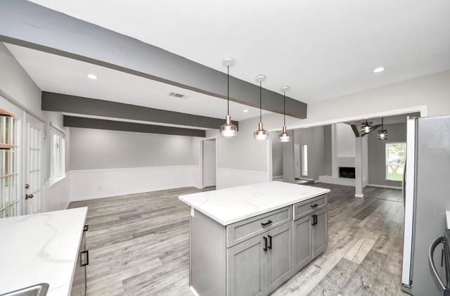 9638 Ravensworth Drive, Houston, TX 77031