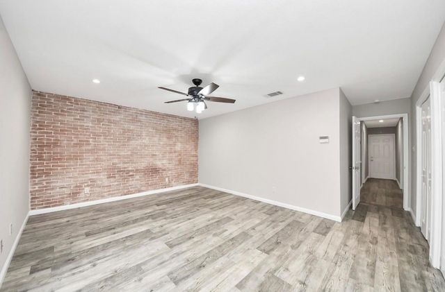 9638 Ravensworth Drive, Houston, TX 77031
