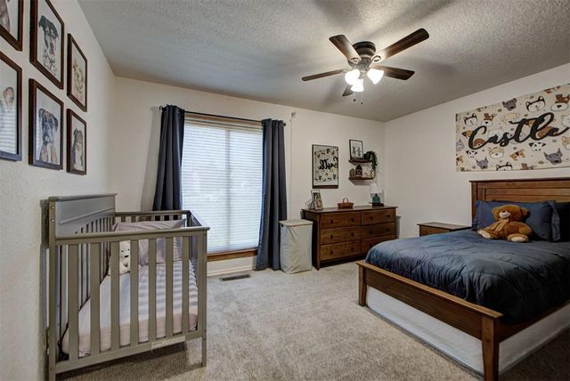 301 Little Chisholm Circle, Edmond, OK 73012