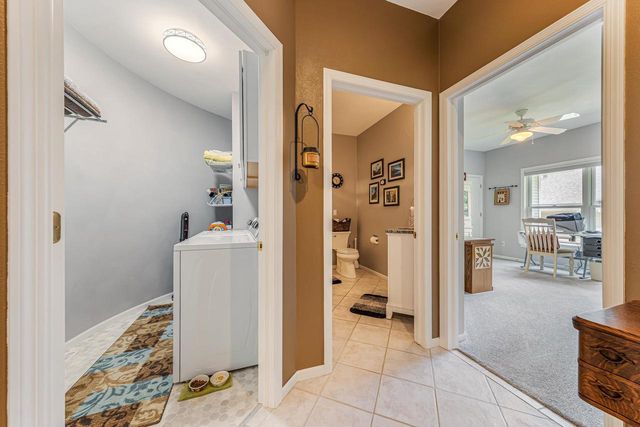 8405 RIDGEVIEW COURT, Larsen, WI 54947