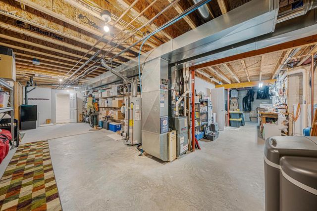 8405 RIDGEVIEW COURT, Larsen, WI 54947