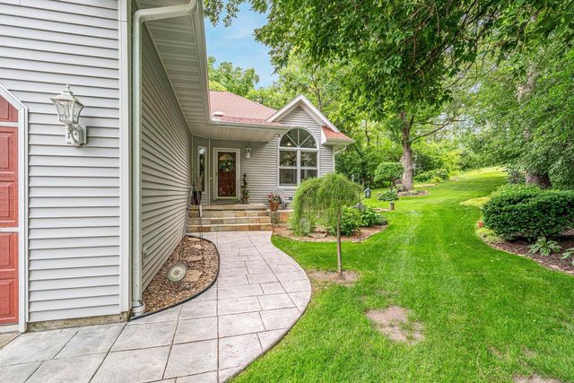 8405 RIDGEVIEW COURT, Larsen, WI 54947