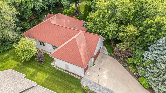 8405 RIDGEVIEW COURT, Larsen, WI 54947