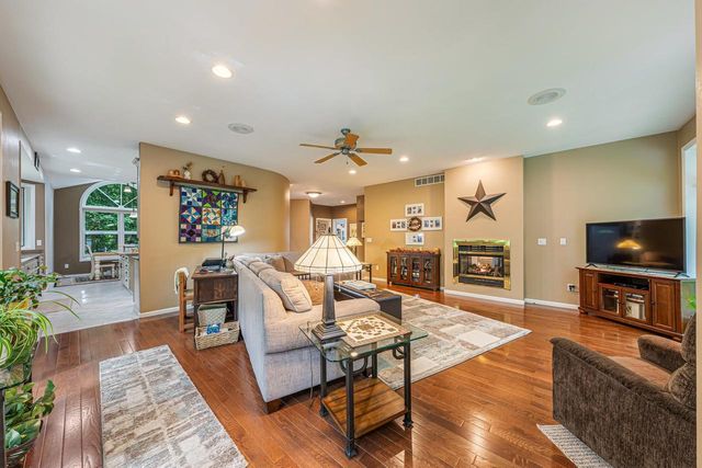 8405 RIDGEVIEW COURT, Larsen, WI 54947