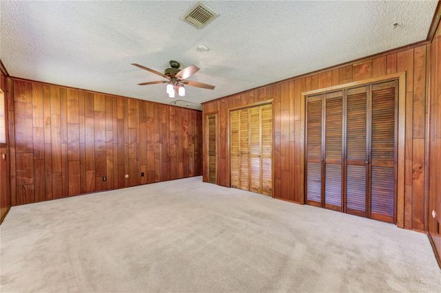 4704 1st Street, Bacliff, TX 77518