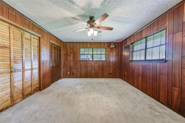 4704 1st Street, Bacliff, TX 77518