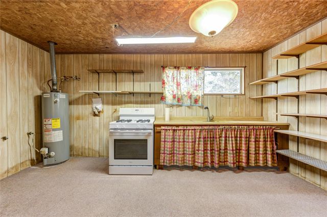 4704 1st Street, Bacliff, TX 77518