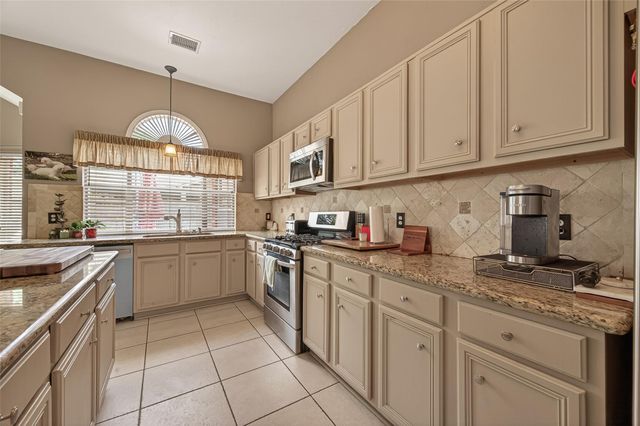 1815 Glen Oak Court, Sugar Land, TX 77479