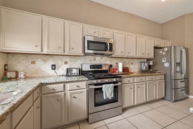 1815 Glen Oak Court, Sugar Land, TX 77479