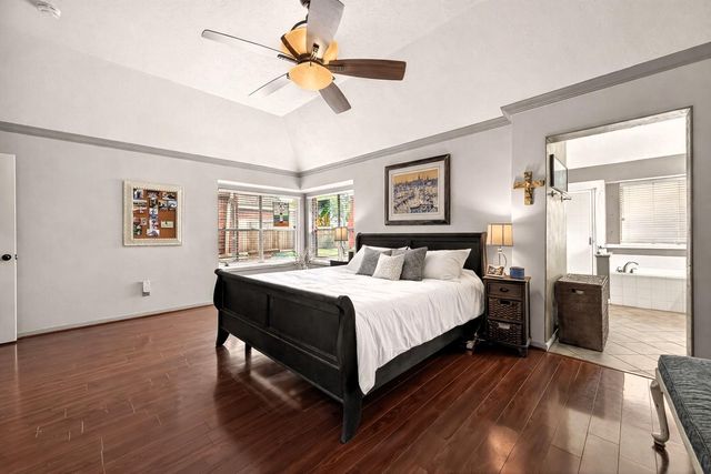 1815 Glen Oak Court, Sugar Land, TX 77479