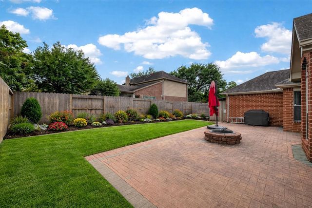 1815 Glen Oak Court, Sugar Land, TX 77479