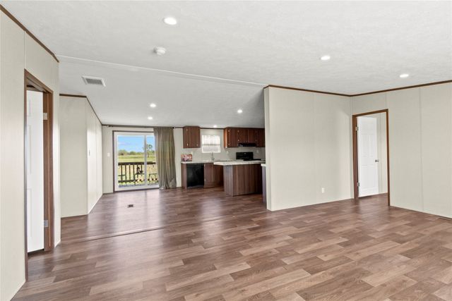2347 NE County Road 2070, Powell, TX 75153