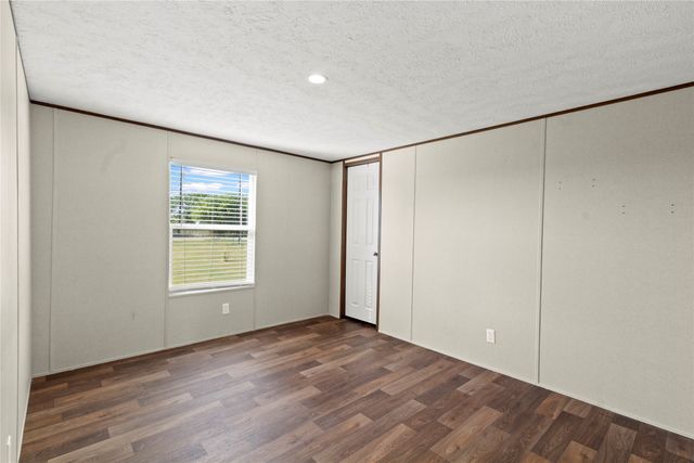 2347 NE County Road 2070, Powell, TX 75153