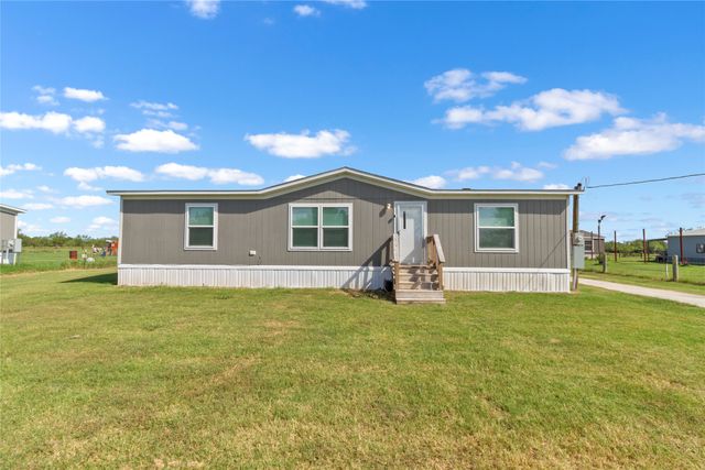 2347 NE County Road 2070, Powell, TX 75153