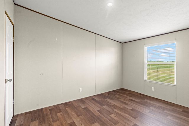 2347 NE County Road 2070, Powell, TX 75153