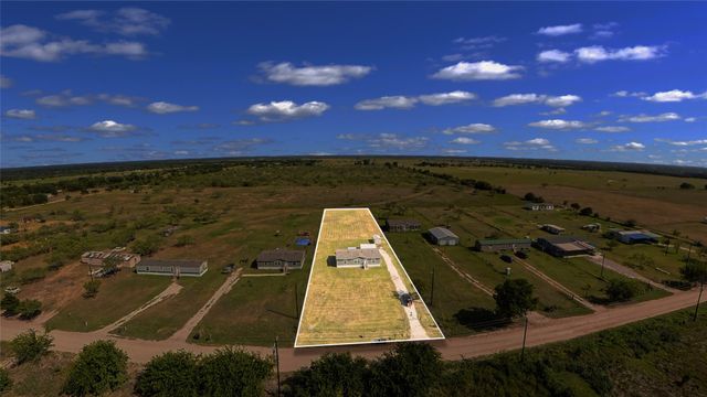 2347 NE County Road 2070, Powell, TX 75153