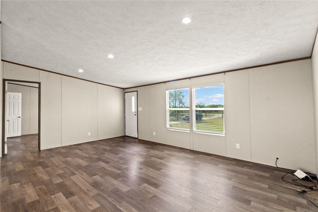 2347 NE County Road 2070, Powell, TX 75153