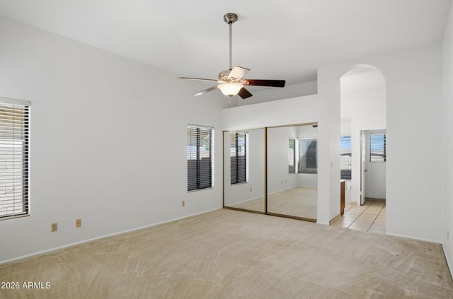 37 E GREENTREE Drive, Tempe, AZ 85284