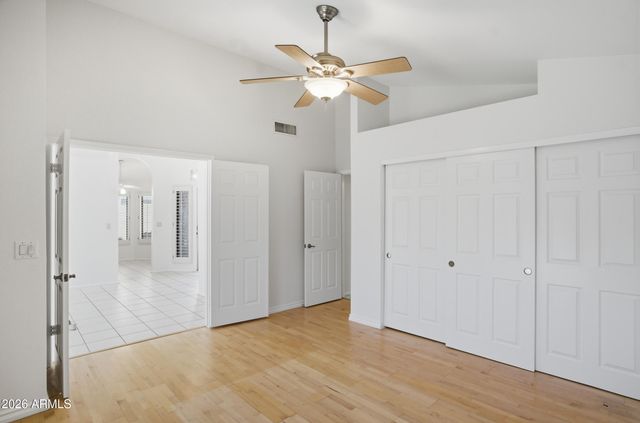 37 E GREENTREE Drive, Tempe, AZ 85284