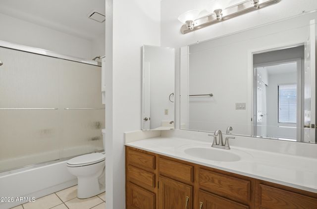 37 E GREENTREE Drive, Tempe, AZ 85284