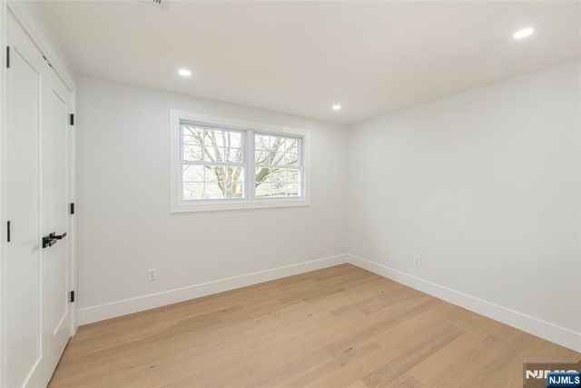 56 Manor Road, Harrington Park, NJ 07640