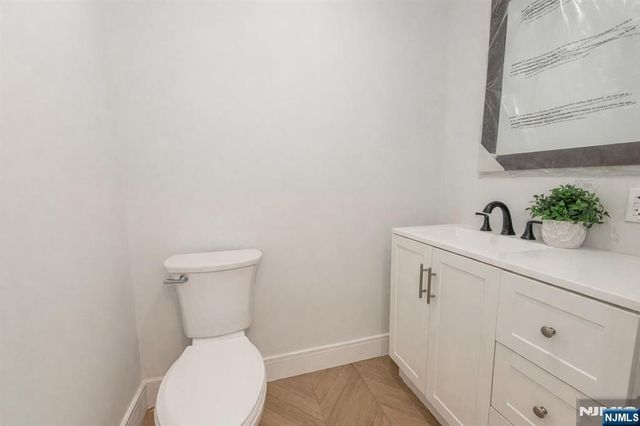 56 Manor Road, Harrington Park, NJ 07640