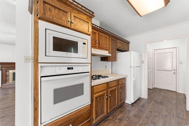 14 Carwin Drive, Benton, AR 72015