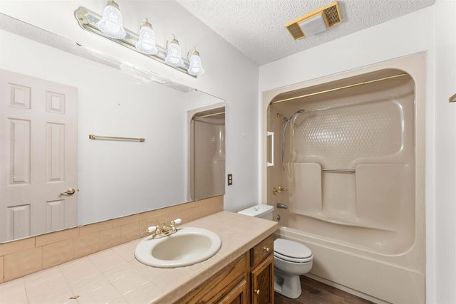 14 Carwin Drive, Benton, AR 72015
