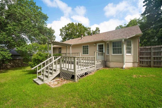 14 Carwin Drive, Benton, AR 72015