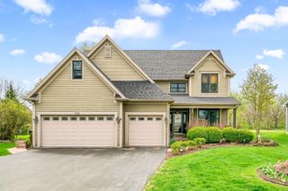 480 LaSalle Drive, Lake Holiday, IL 60552