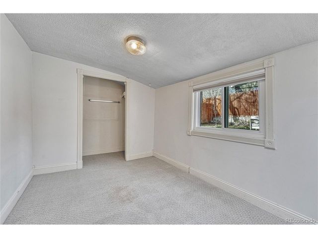 612 N Corona St, Colorado Springs, CO 80903