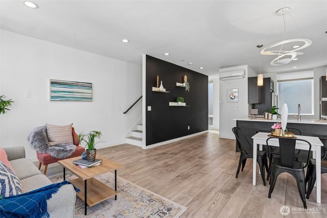1926 Ferry Avenue SW, Seattle, WA 98116