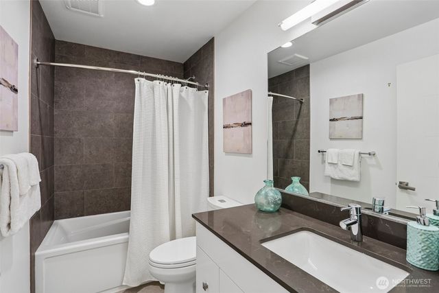 1926 Ferry Avenue SW, Seattle, WA 98116