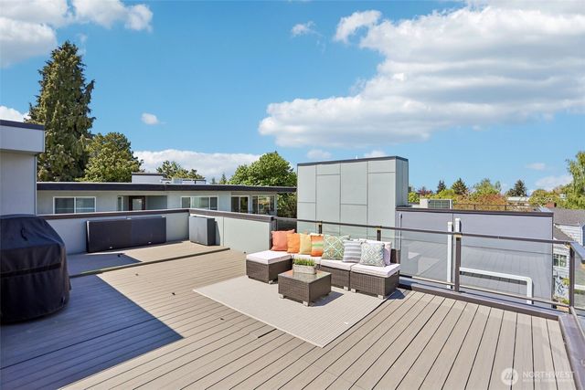 1926 Ferry Avenue SW, Seattle, WA 98116