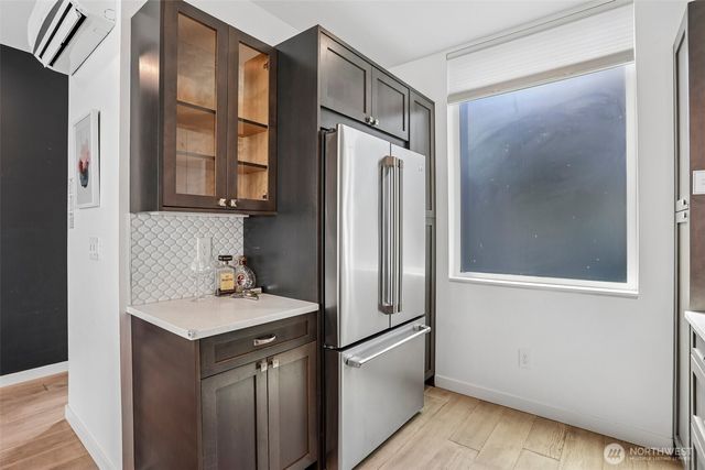 1926 Ferry Avenue SW, Seattle, WA 98116