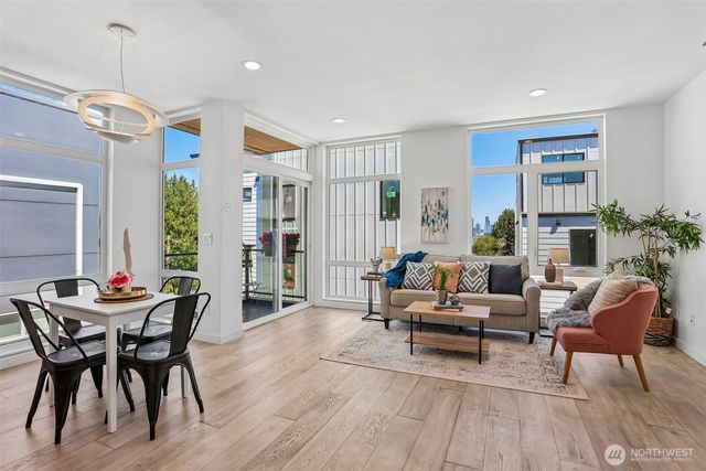 1926 Ferry Avenue SW, Seattle, WA 98116